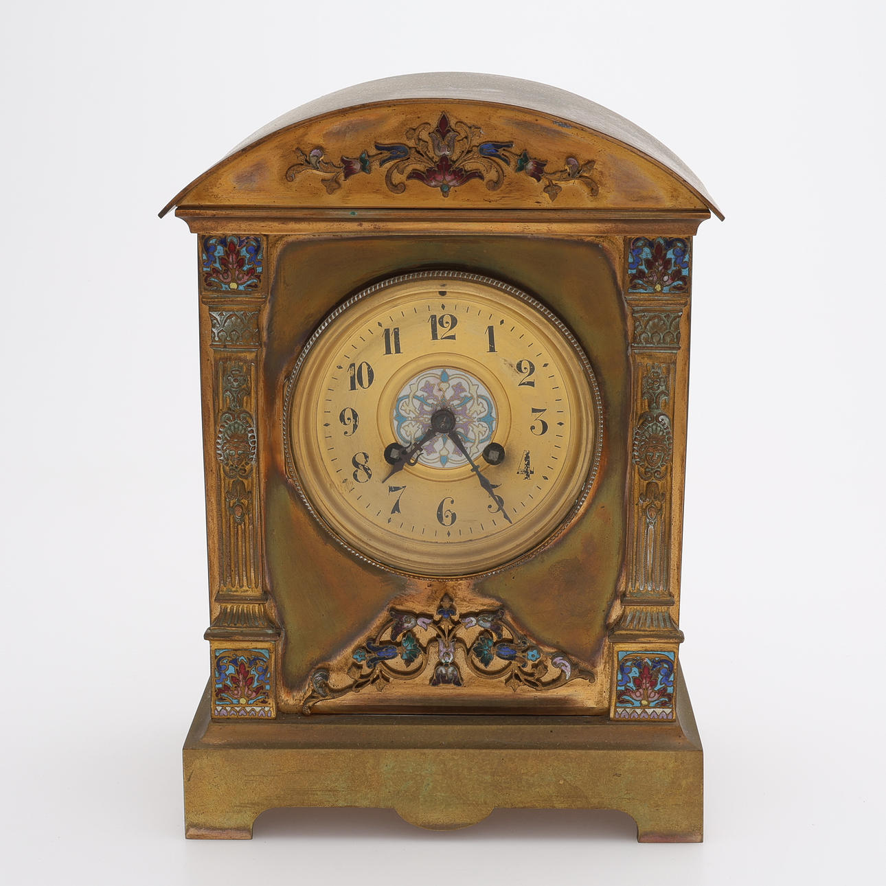 TABLE CLOCK, BRASS & CHAMPLAIN ENAMEL, CIRCA 1900.