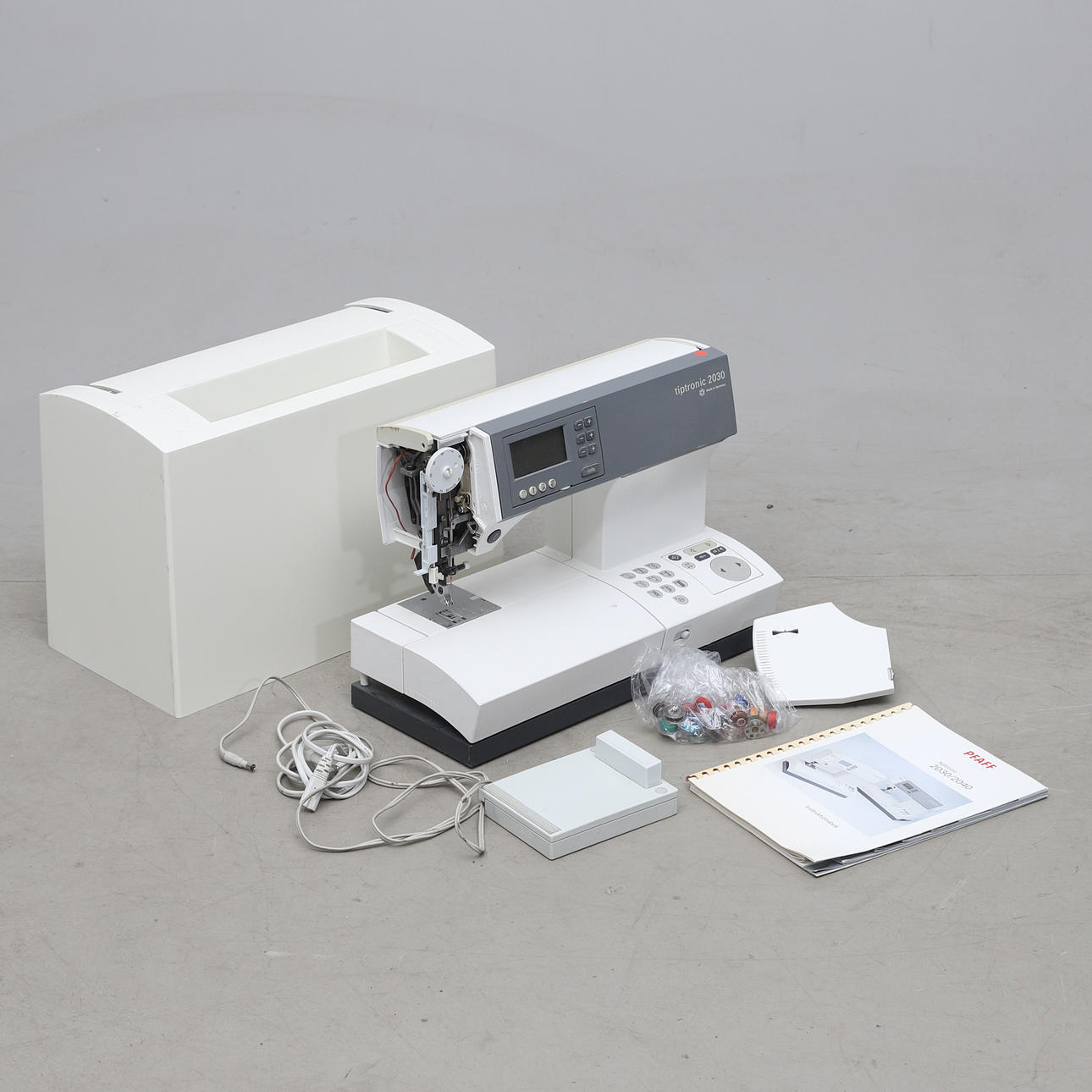 NÄHMASCHINE, Pfaff Tiptronic 2030.