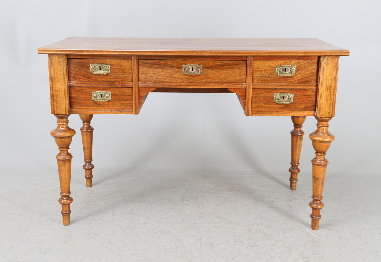 SKRIVBORD, 1800-tal.