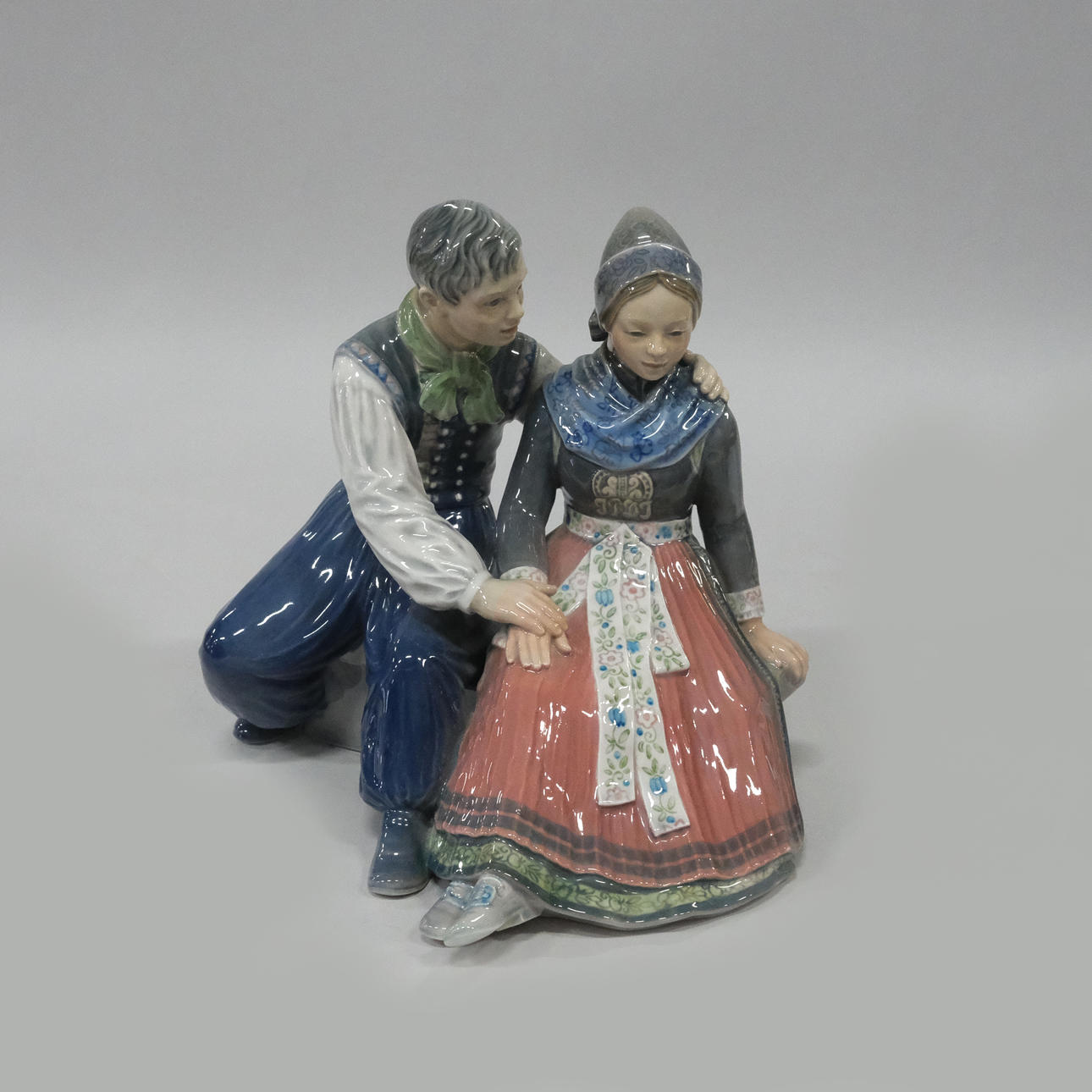 JENS PETER DAHL-JENSEN. FIGURE, “COURTSHIP”.