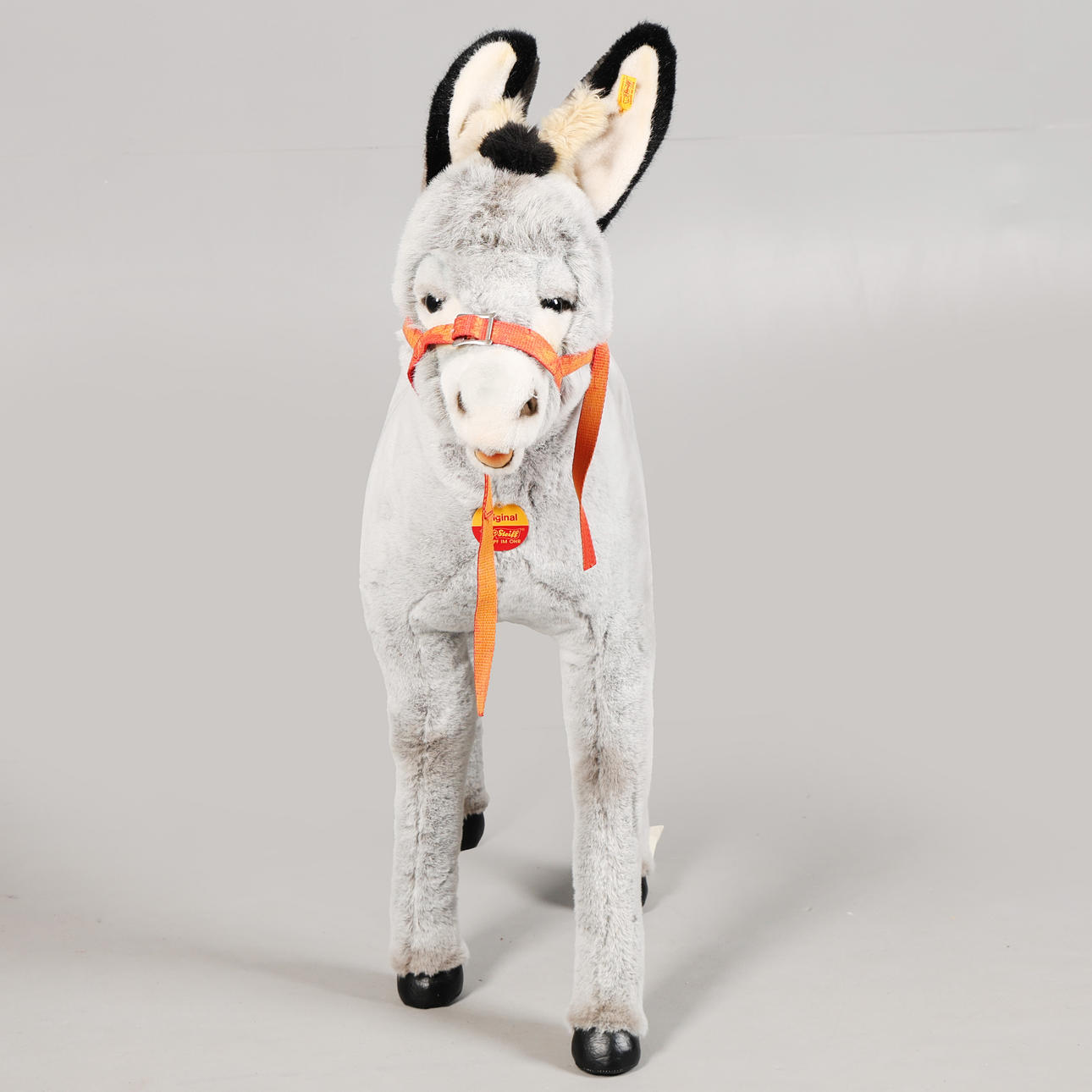 A LARGE FLOORSTANDING STEIFF DONKEY. Toys - Dolls & Teddybears - Auctionet