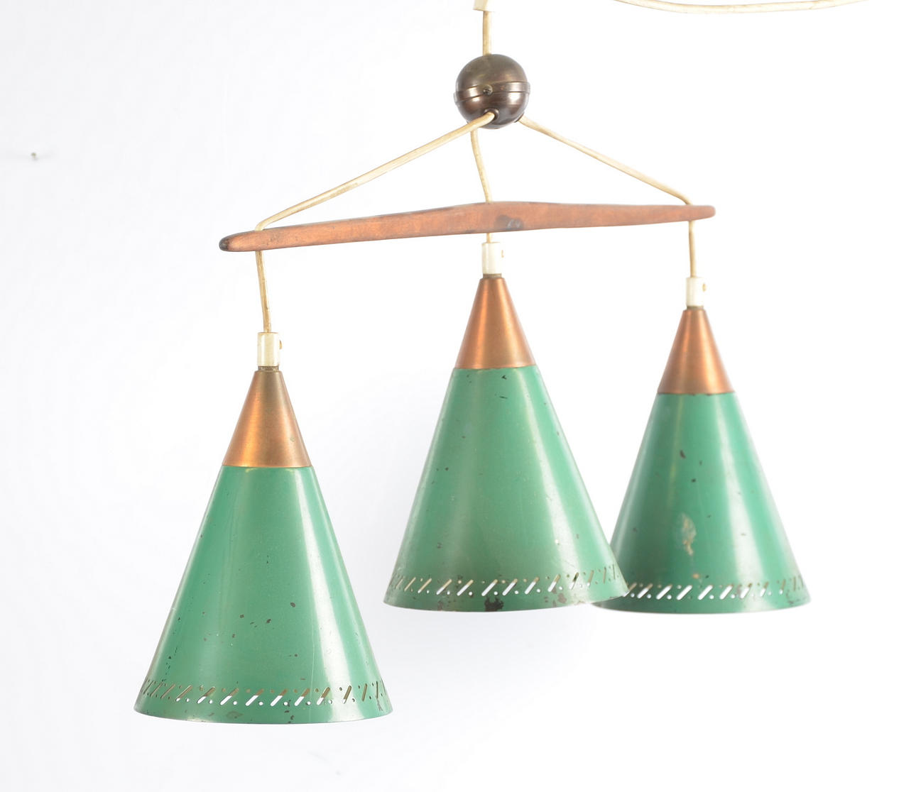 TAKARMATUR med 3 ljuspunkter, metall/trä, 1900-talets mitt.