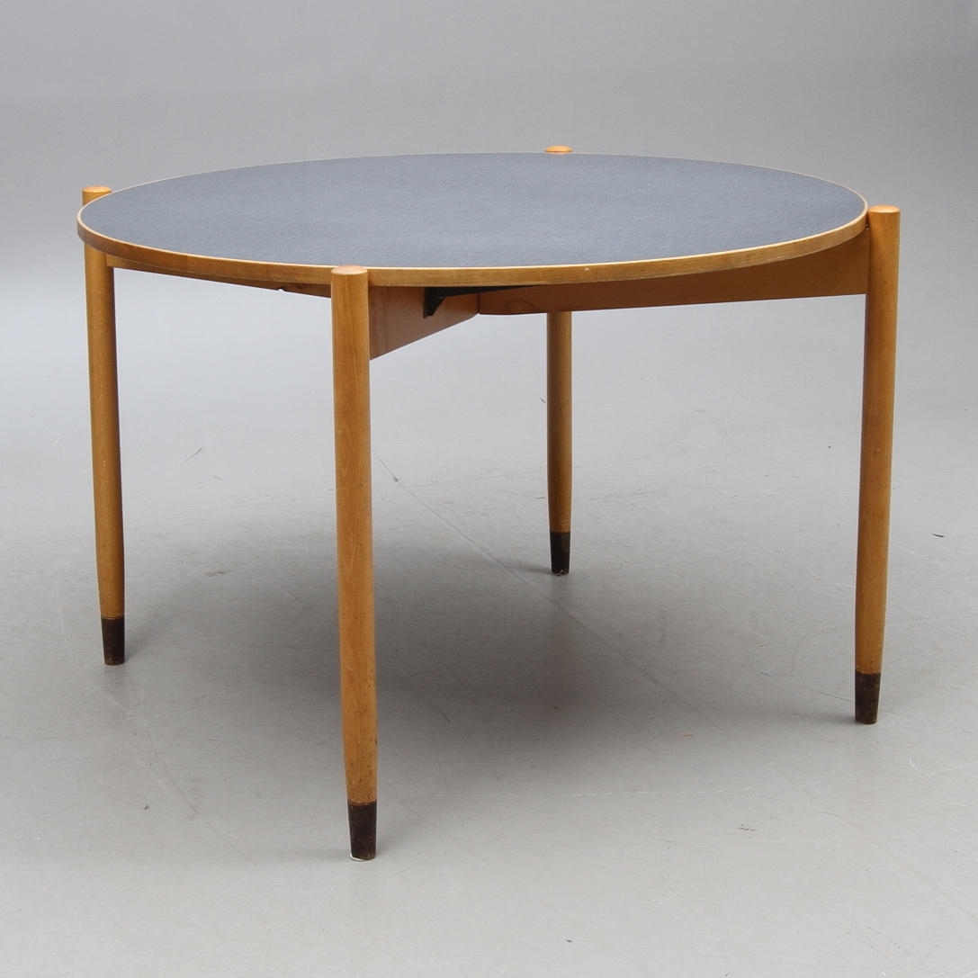 MATBORD, vändbar skiva, 1950/50-tal.