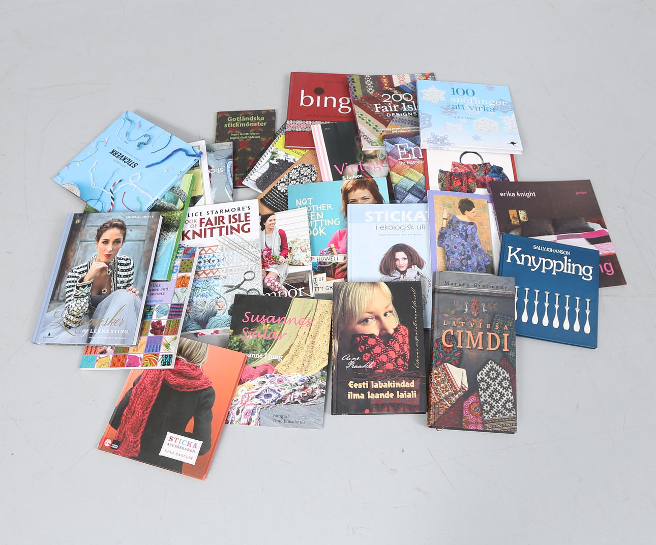 BOOKS/BOOKLETS, about Hobbies & Crafts.