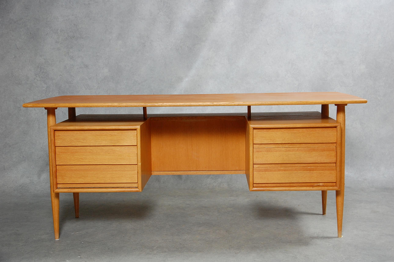 SKRIVBORD, möjligen Gunni Omann Danmark 1960 tal.
