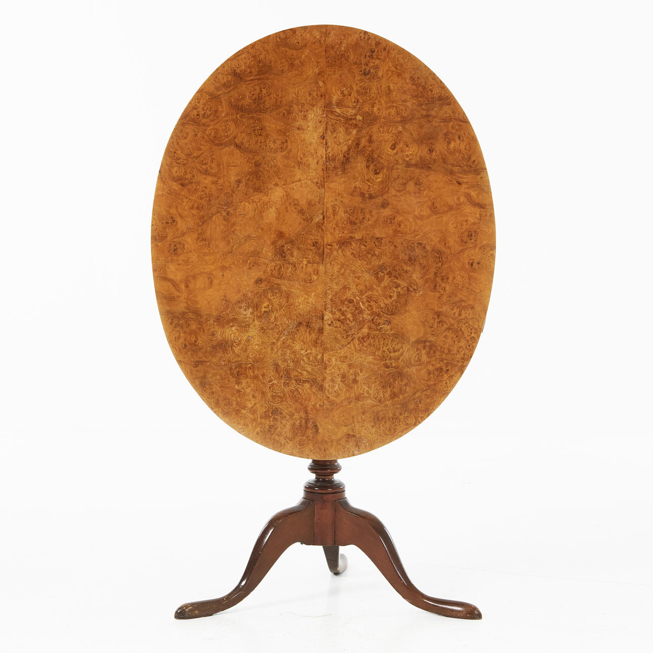 A 19th century folding table, sheet of alrot, turned foot. Furniture ...