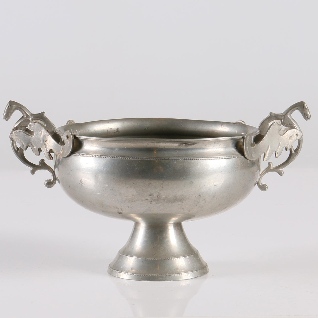 SKÅL, på fot, tenn, Anders Näsman, 1831-1839.