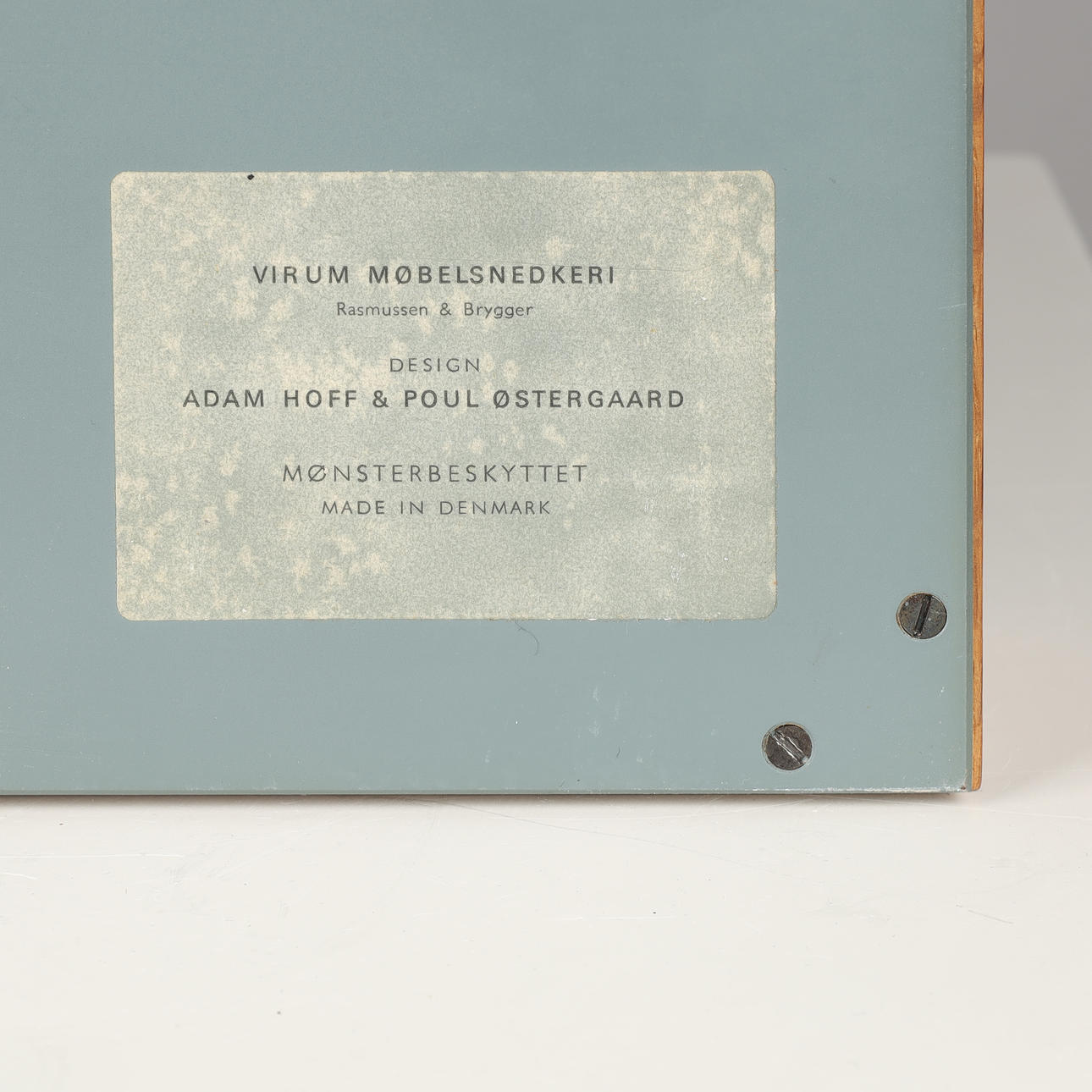 ADAM HOFF & POUL ØSTERGAARD. “The Hanger”, entrance furniture, oak