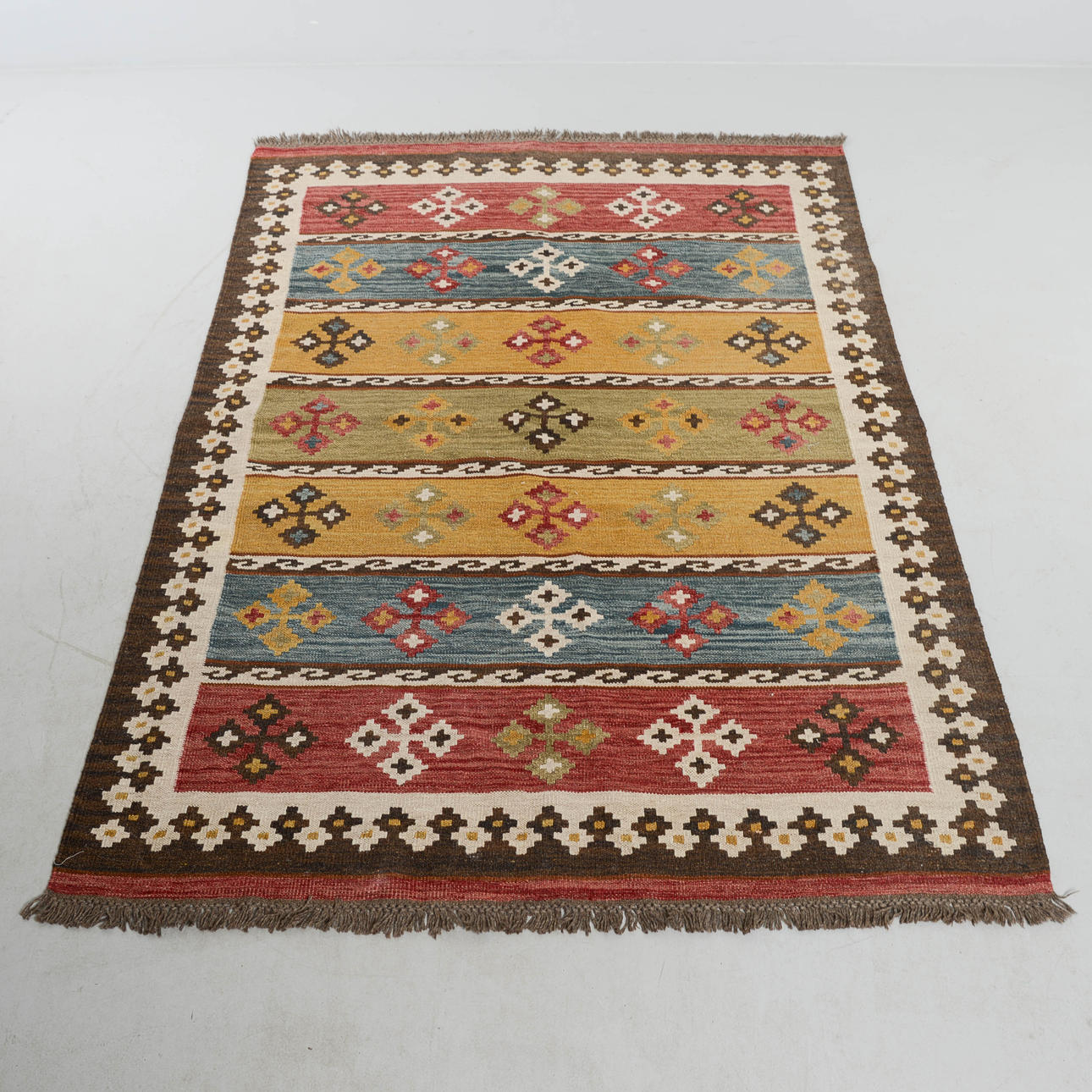 MATTA, Kelim, 252 x 170 cm.