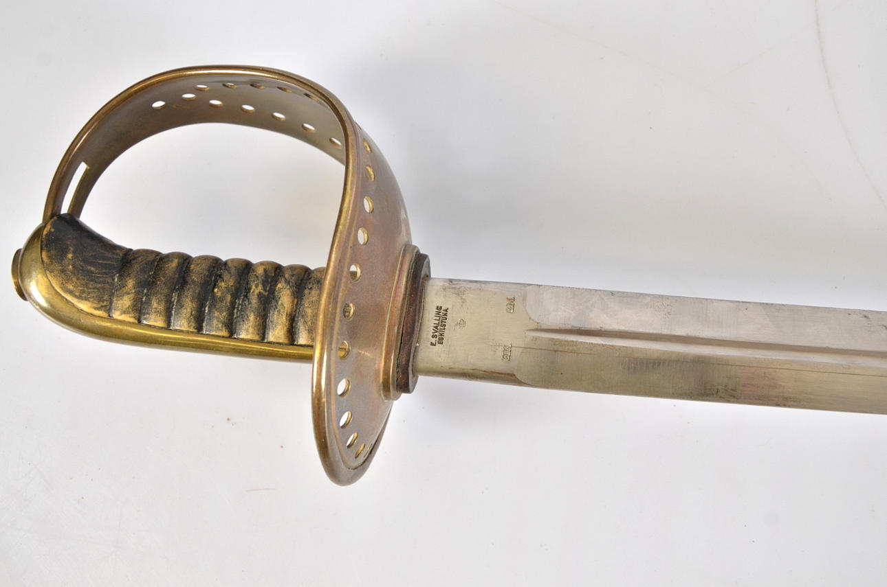 SABEL, Mod 1893, E Svalling, märkt H.K G.M Eskilstuna.