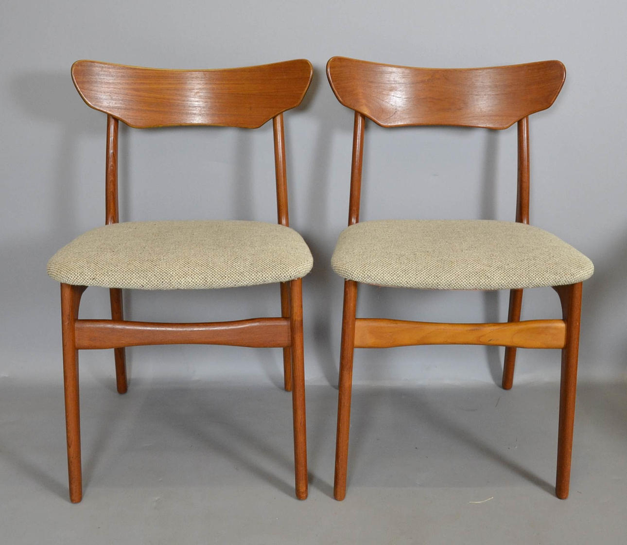 STOLAR, 2 ST. TEAK. DANMARK.