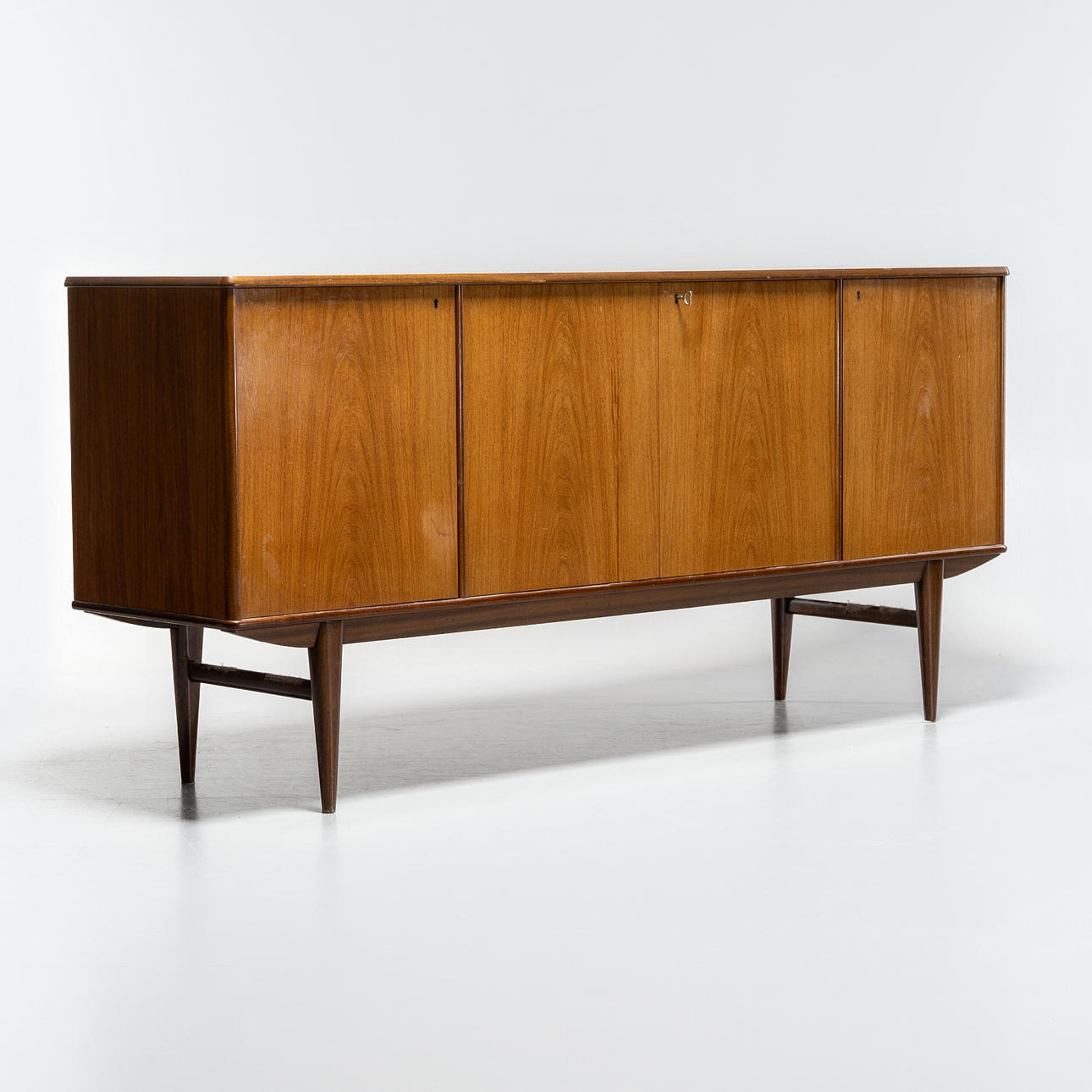 SIDEBOARD, teak, Skandinavien, 1950/60-tal.