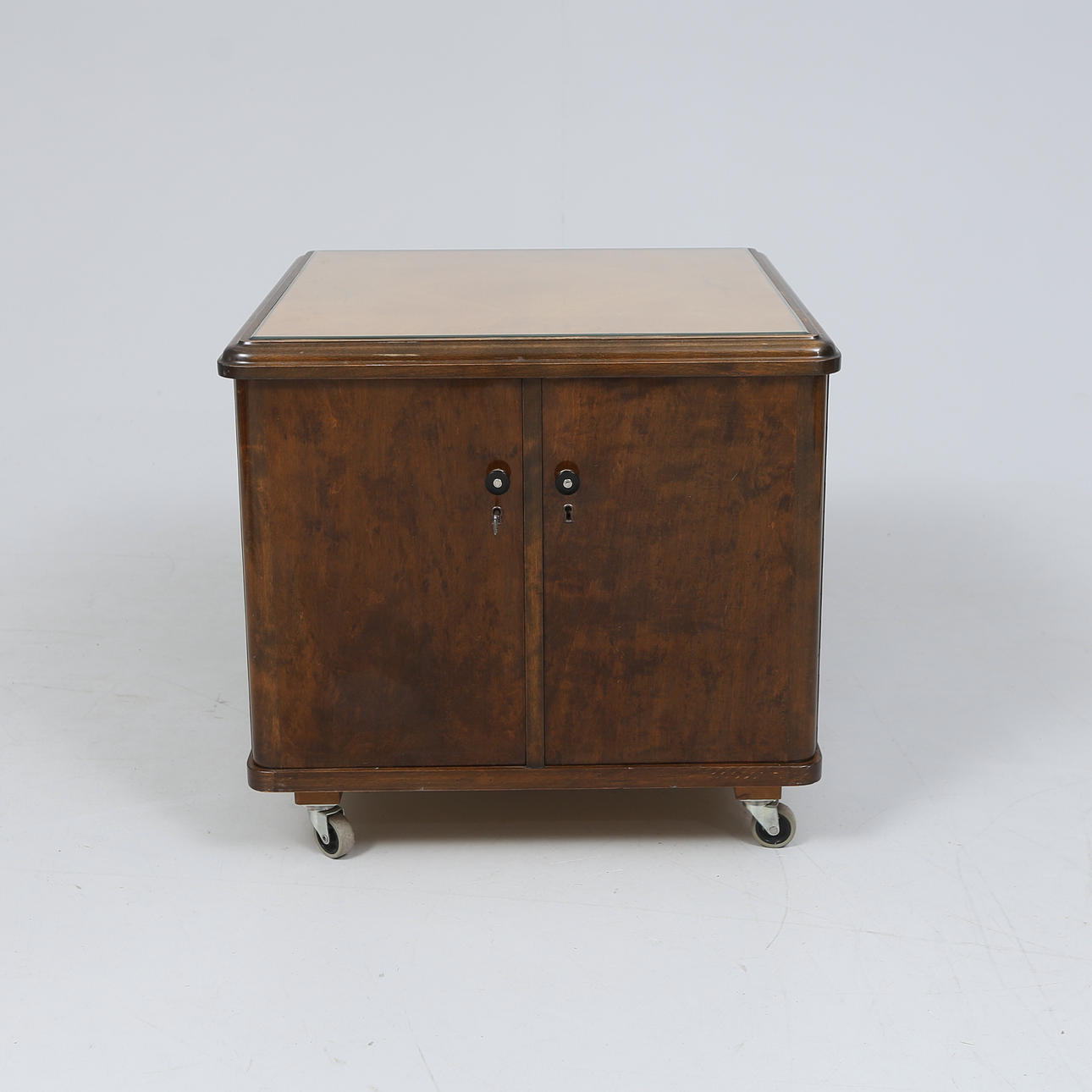 An art deco bar table/cupboard, 1930s.