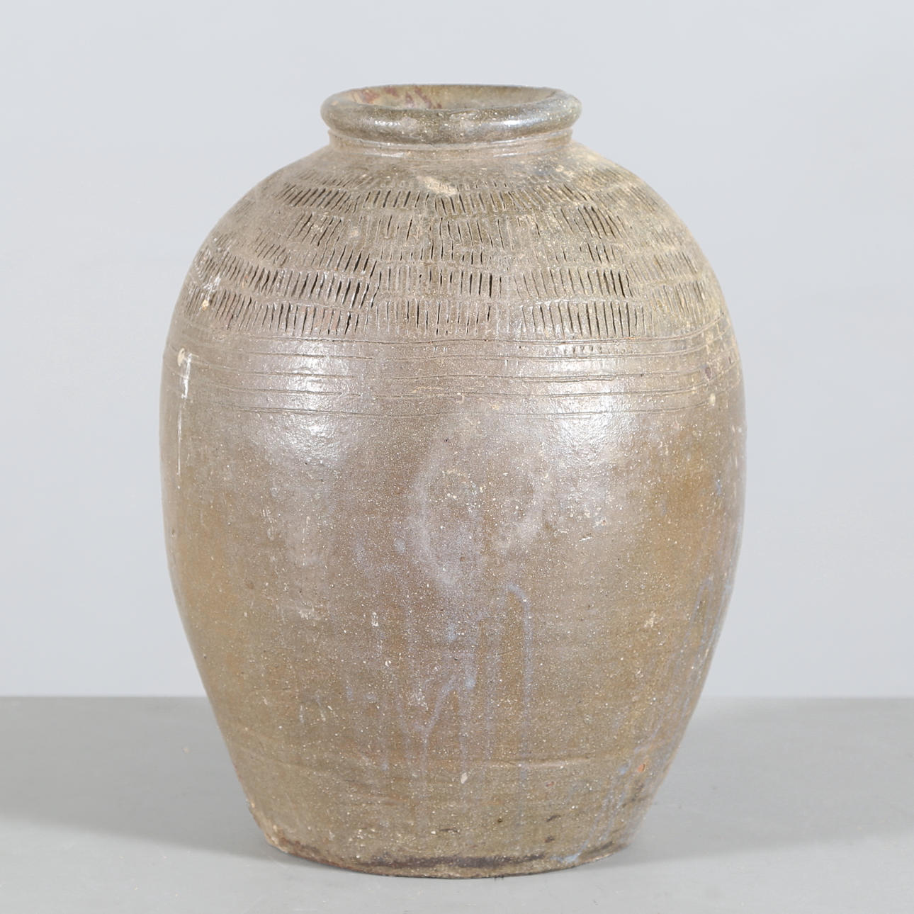 GOLVVAS, lergods med glasyr, asiatisk.