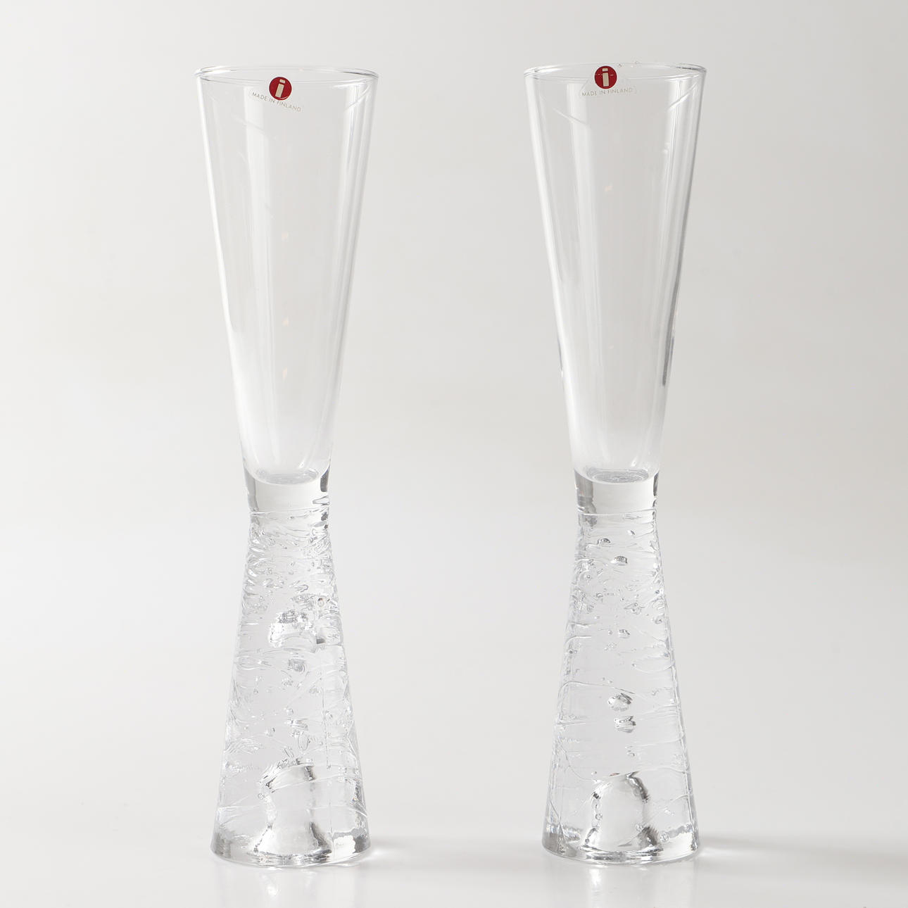 TIMO SARPANEVA. Two champagne glasses, “Arkipelag”, glass, Iittala ...