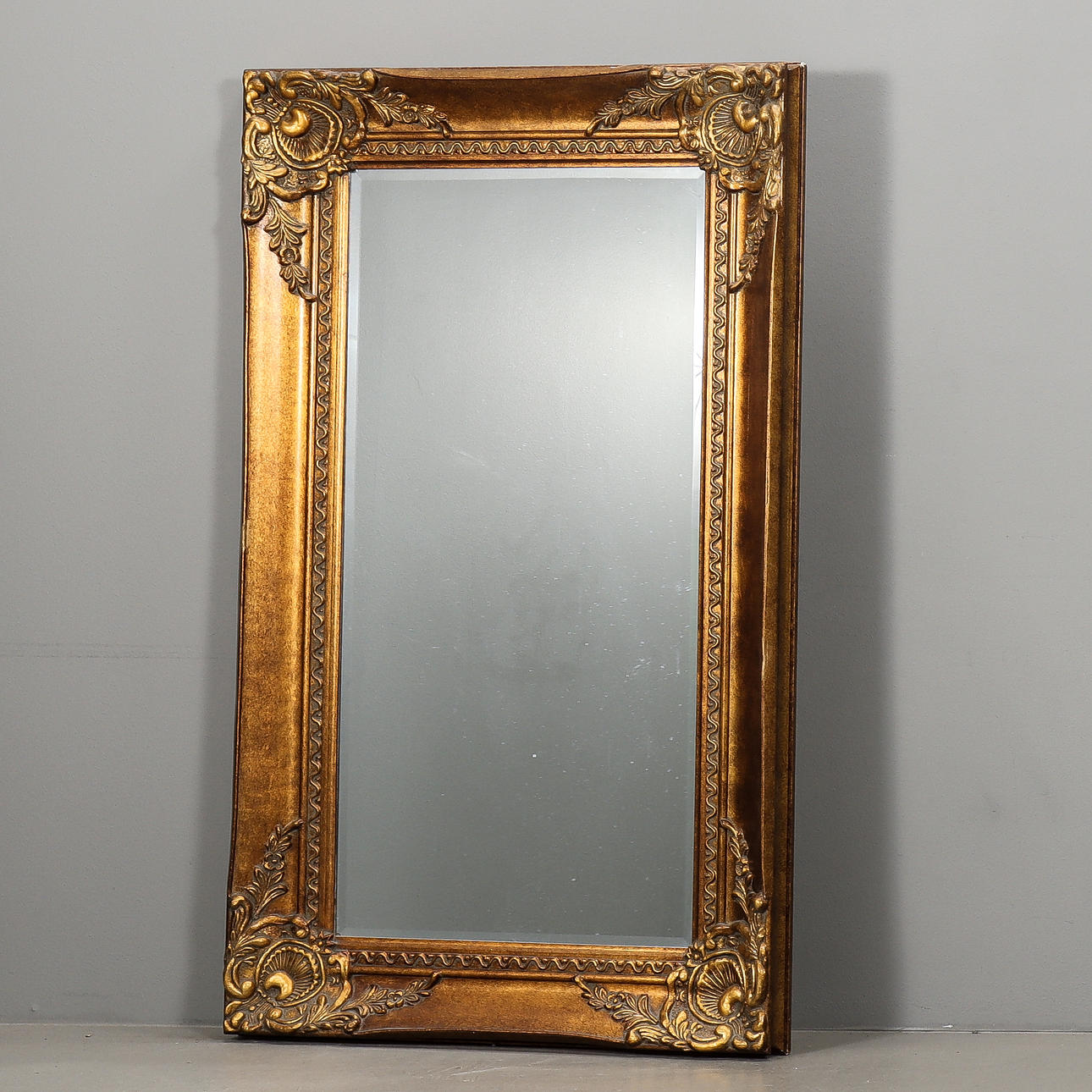 MIRROR Bronzed decor, 21st century.