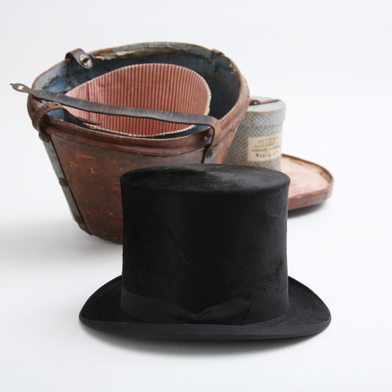 HATASK, H.C Olsen Kiöbenhavn with HAT.