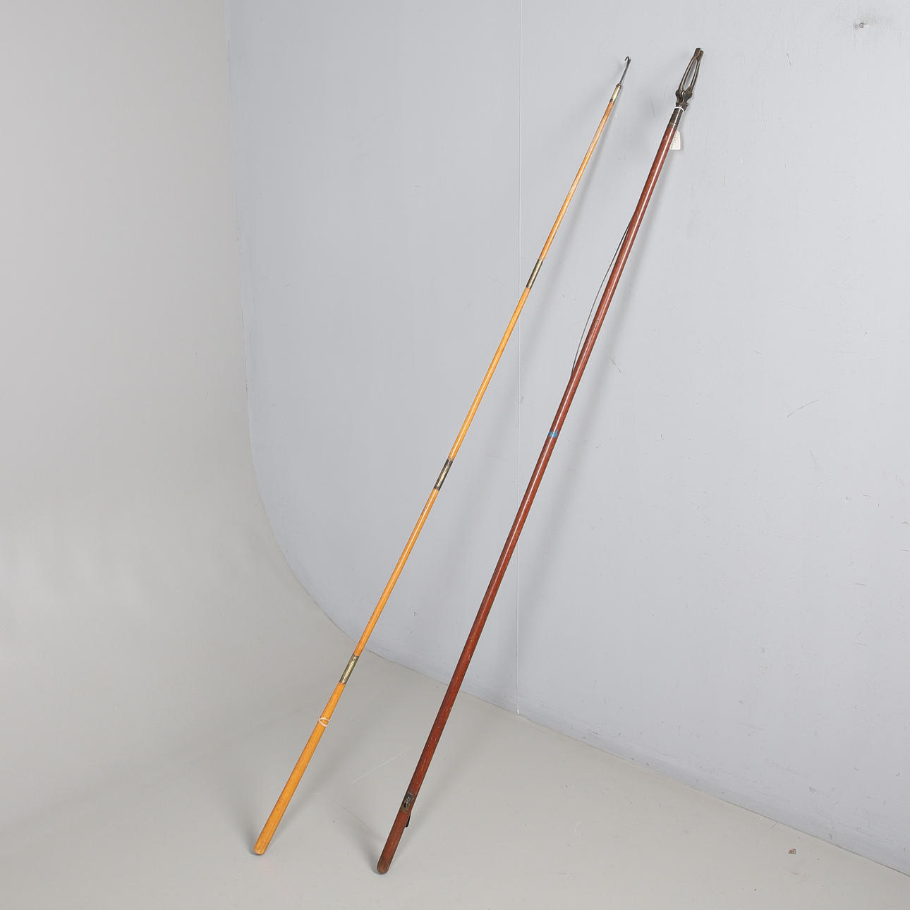 ANTIK VARUHUSGRIPARE & BÅTKROK.