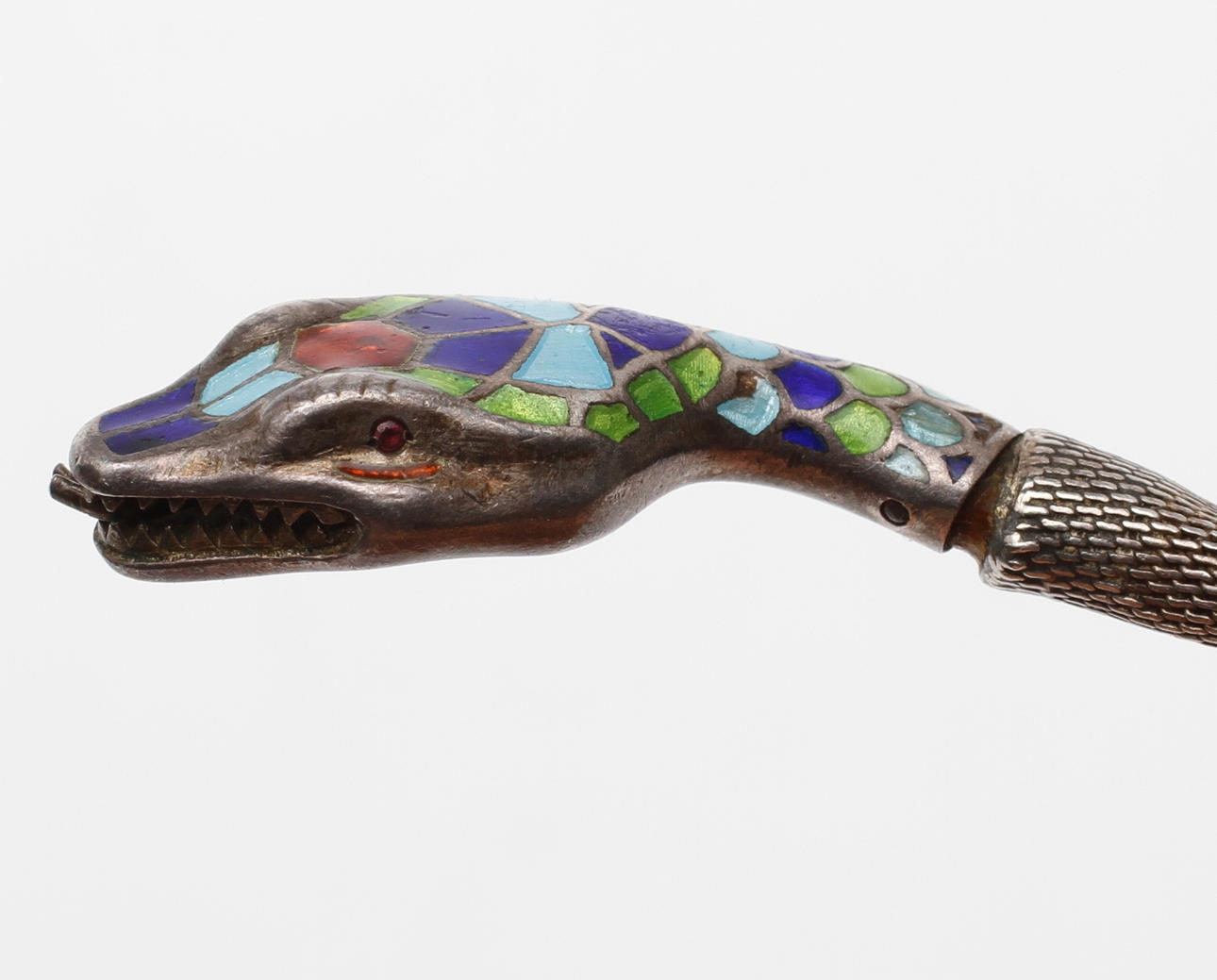 ARMBAND, silver med emalj, 1900-talets början.