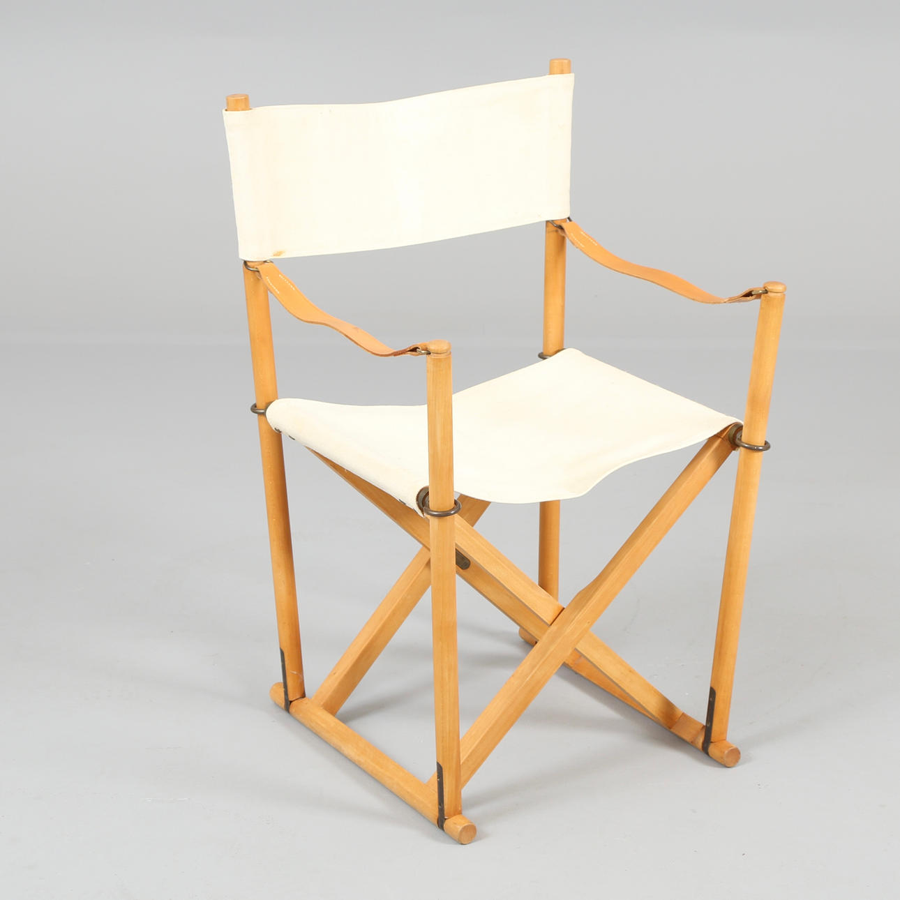 MOGENS KOCH (1898-1992). It's internal. Folding chair/ instructor chair ...