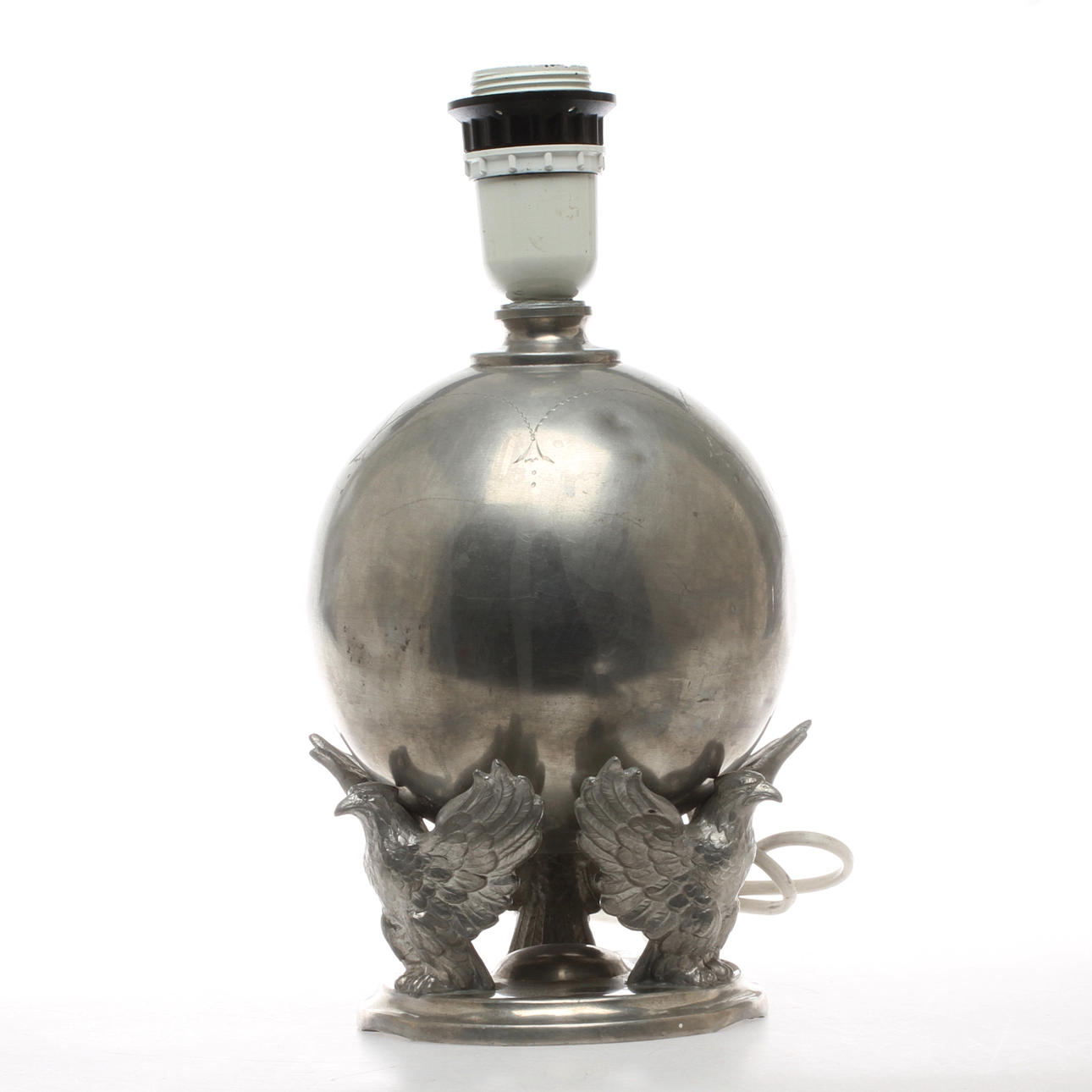 BORDSLAMPA, tenn, 1900-tal.