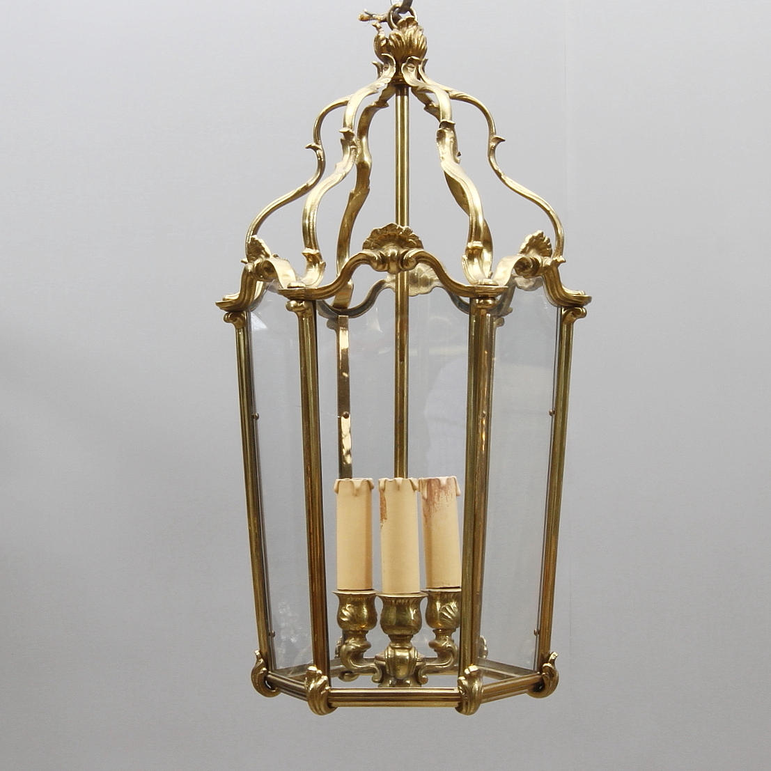 TAKLAMPA, mässing, rokokostil, 1900-tal.