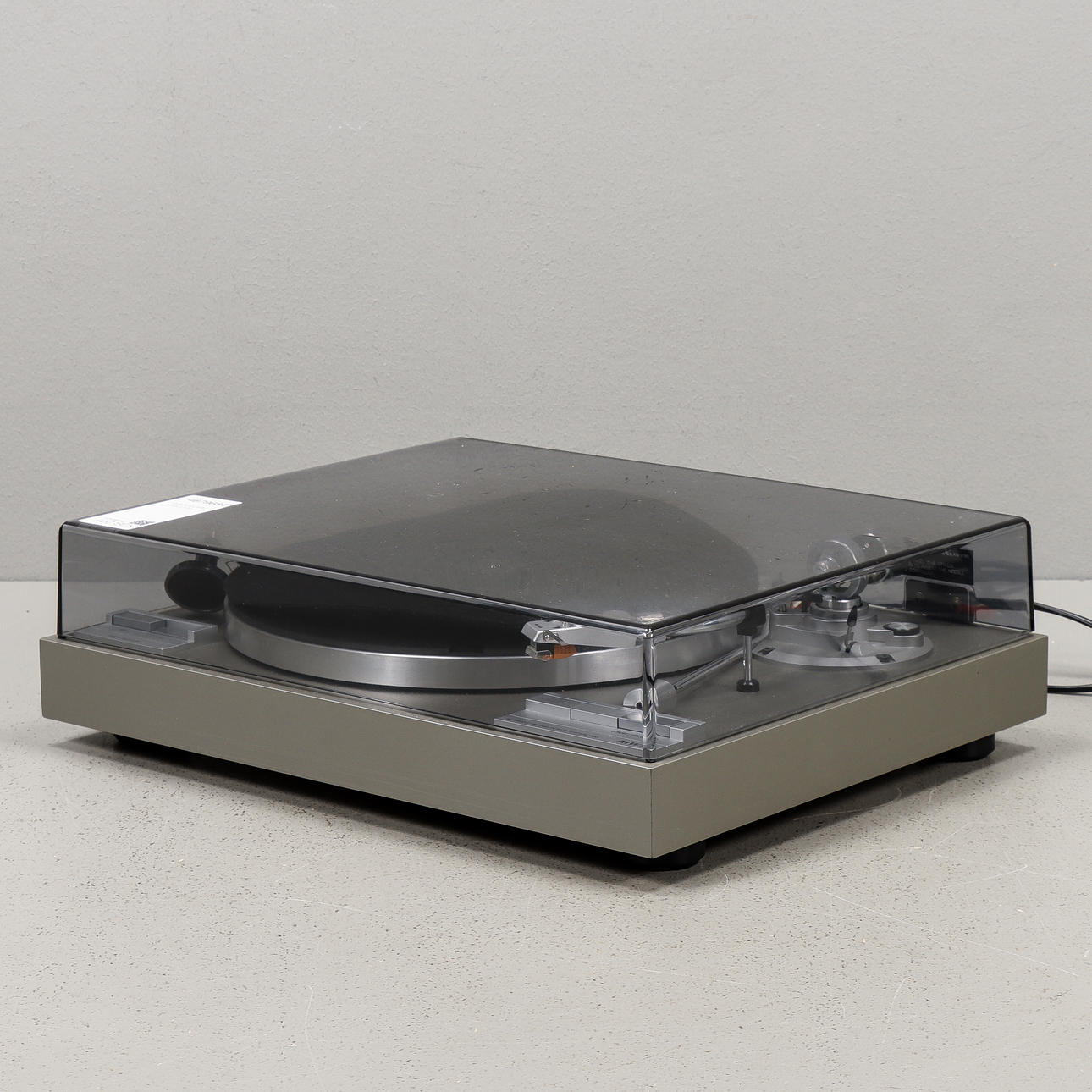 TOCADISCOS AIWA 2100.