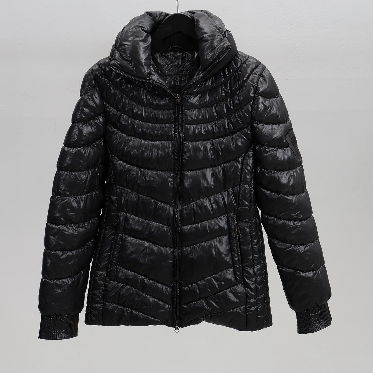 DOWN JACKET. Haust Collection, size 40.