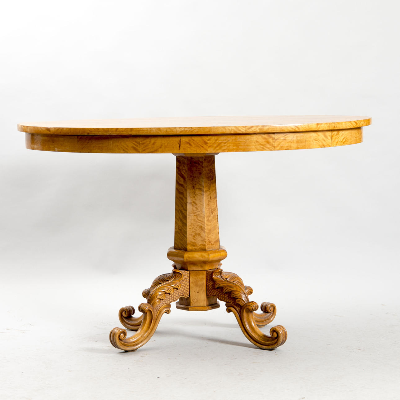 SALONGSBORD, björk, senempire.