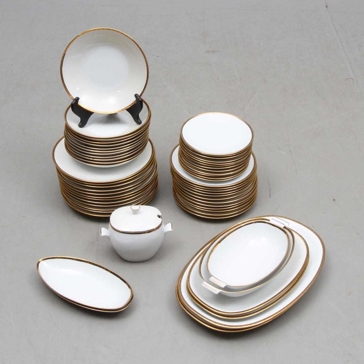 SERVISDELAR, 57 delar, porslin, "Oriental", Rörstrand.