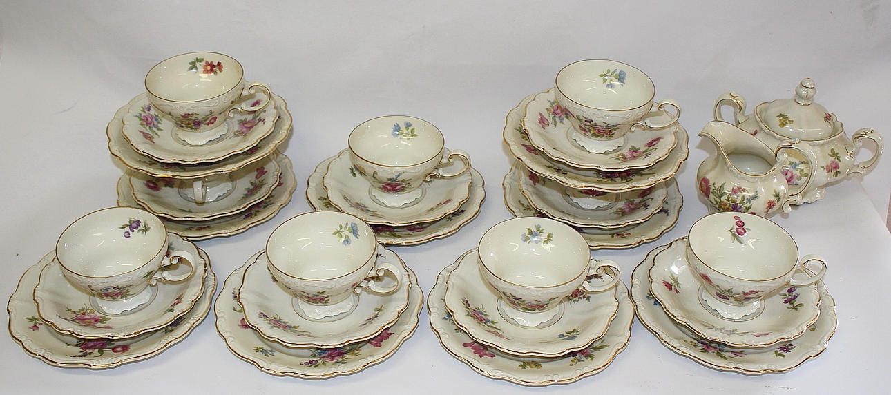 KAFFESERVIS, 32 delar, Rosenthal Pompador.