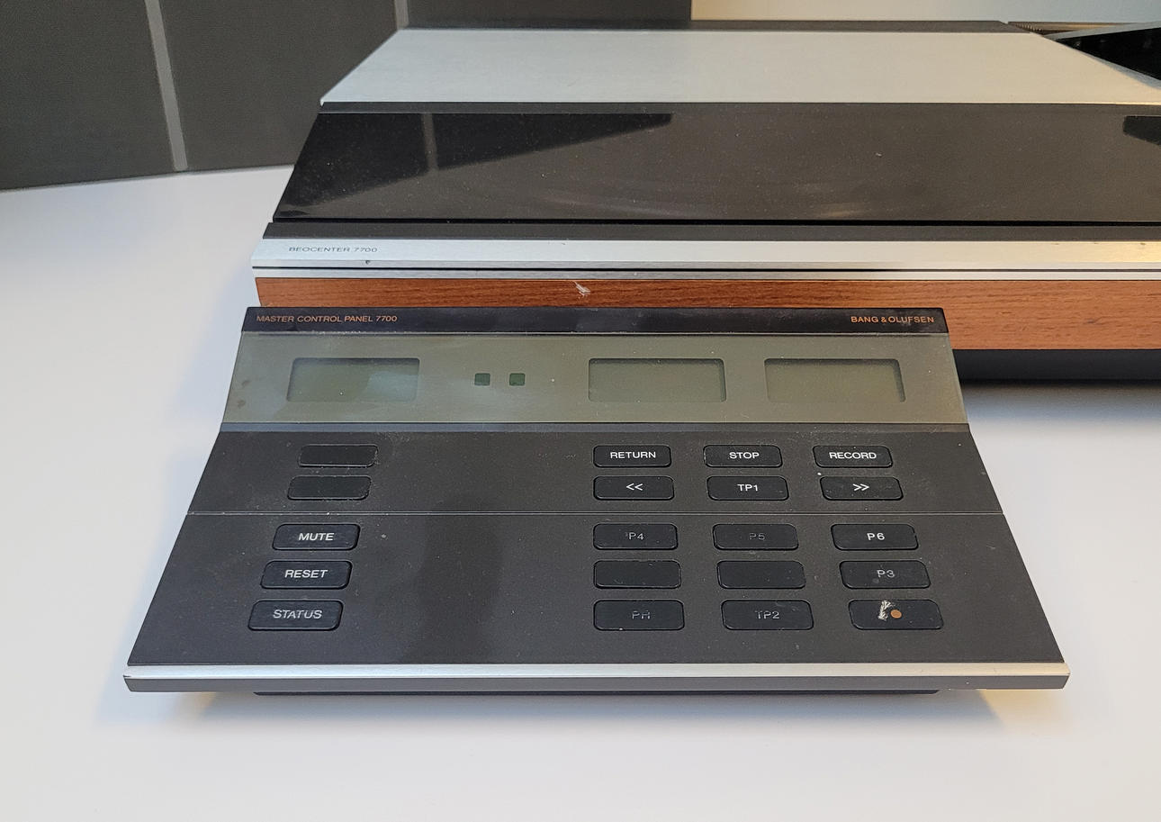 BANG & OLUFSEN - Beocenter 2 EUR 249,00 - FR