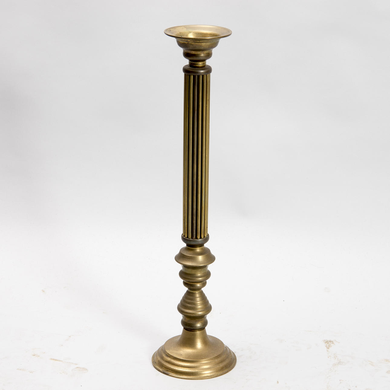 GOLVLJUSSTAKE, mässing, 1900-tal.