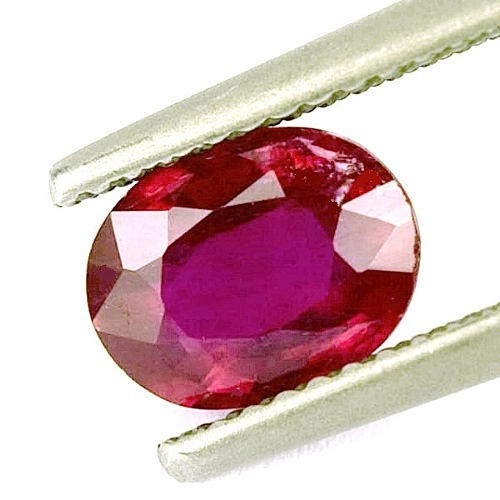 RUBIN, 1,83 CT. röd certificete.