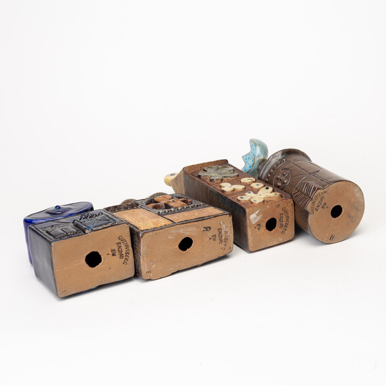 BERTIL VALLIEN. 7 sculptures, “Baghdad”, Gustavsberg, stoneware