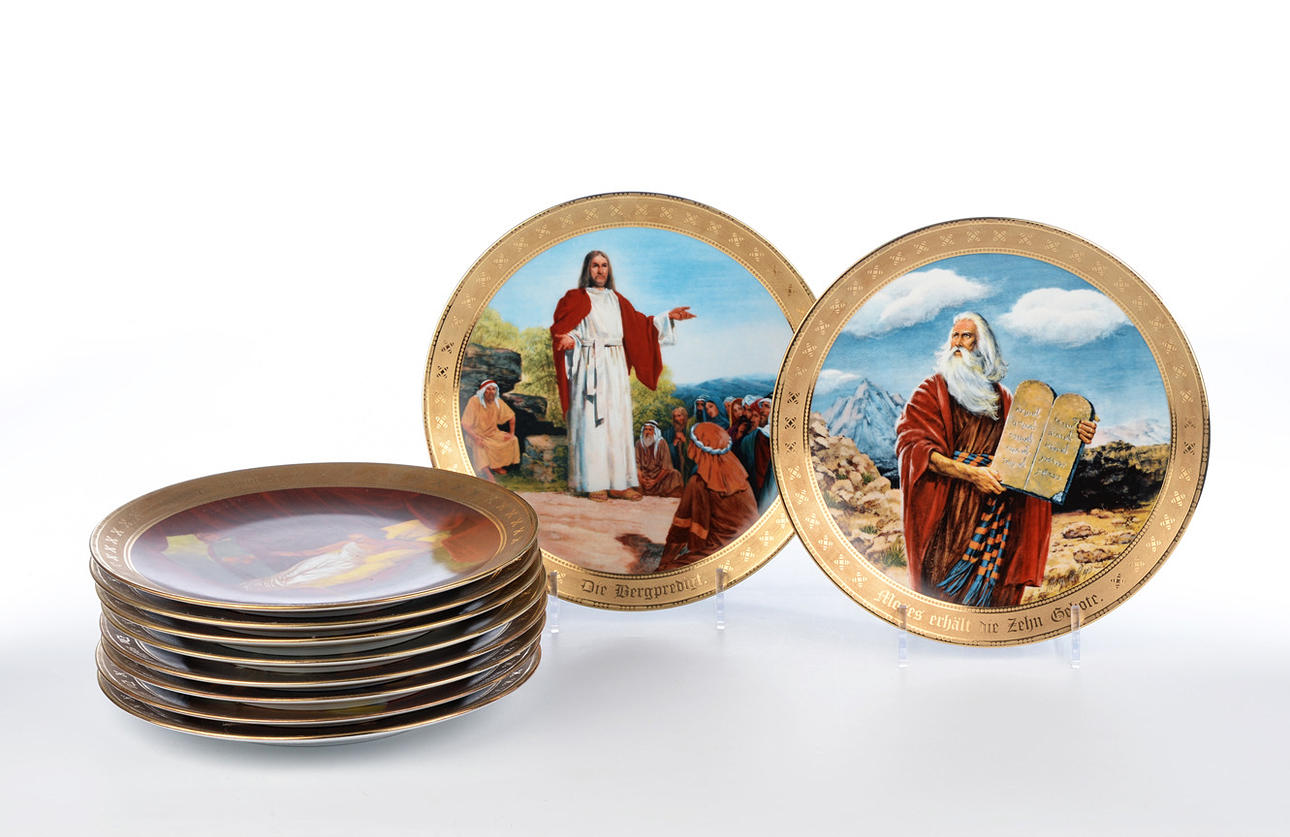 DANBURY MINT. Religiösa prydnadsplattor efter målningar av Mary Mayo.