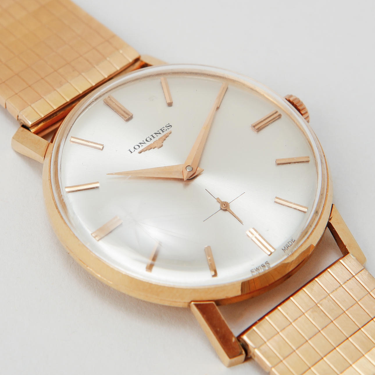ARMBANDSUR, Longines, 18k guld i boett och länk, manuell, ca 1963.