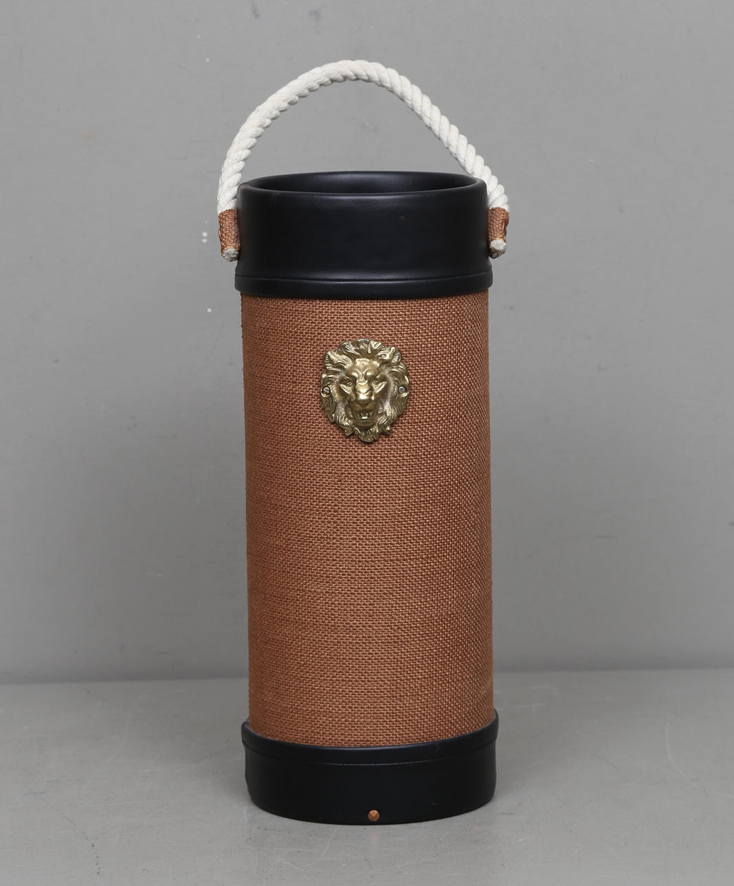 PARAPLYSTÄLL, 1900-tal.