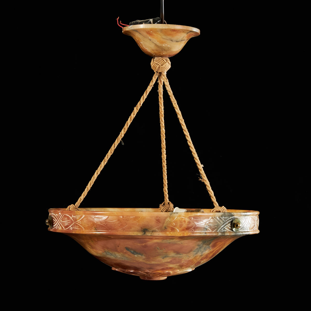 AMPEL, alabaster, 1900-talets första hälft.