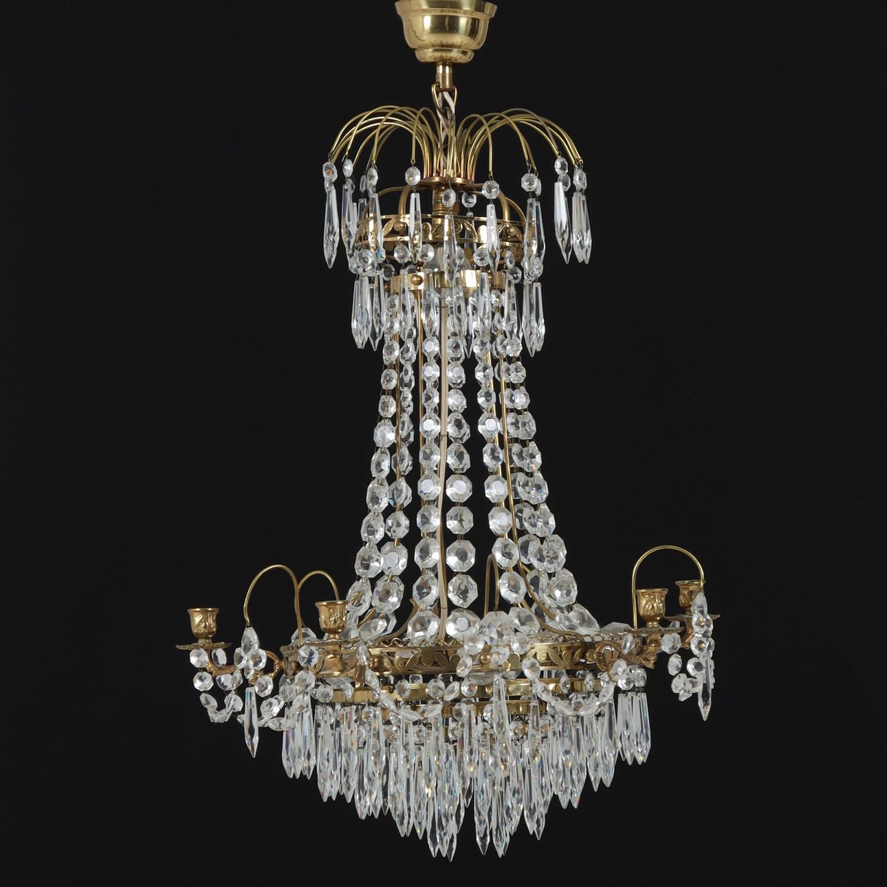 Lysekrone i empirestil, 20. århundrede.