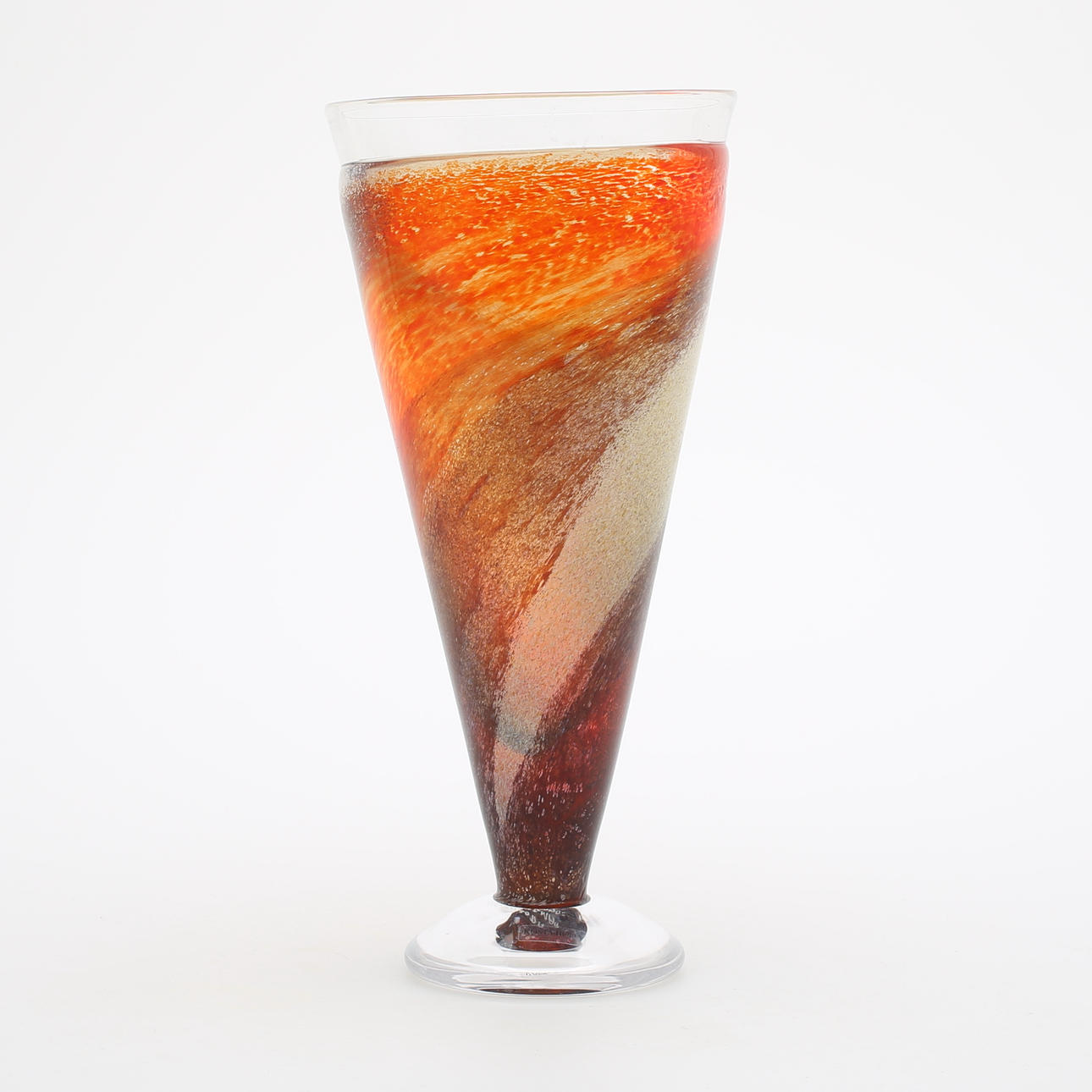 KJELL ENGMAN. Vas, glas, ur serien "Twister", Kosta Boda, signerad.