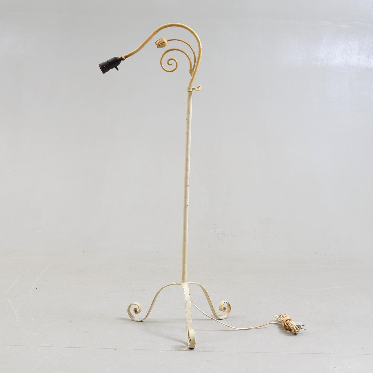 A forging floor lamp, 1920s/30s.