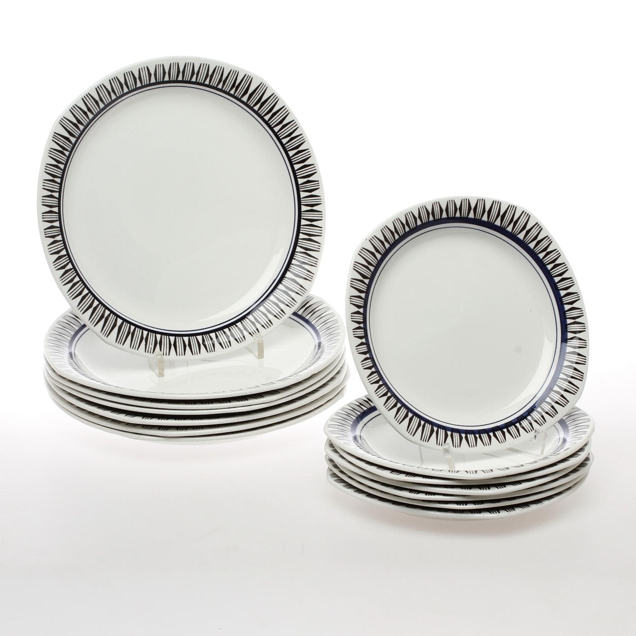 TALLRIKAR och ASSIETTER, 14 delar, porslin, "Atos", Upsala-Ekeby.