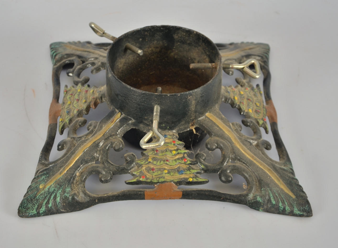 JULGRANSFOT, gjutjärn, jugendstil.