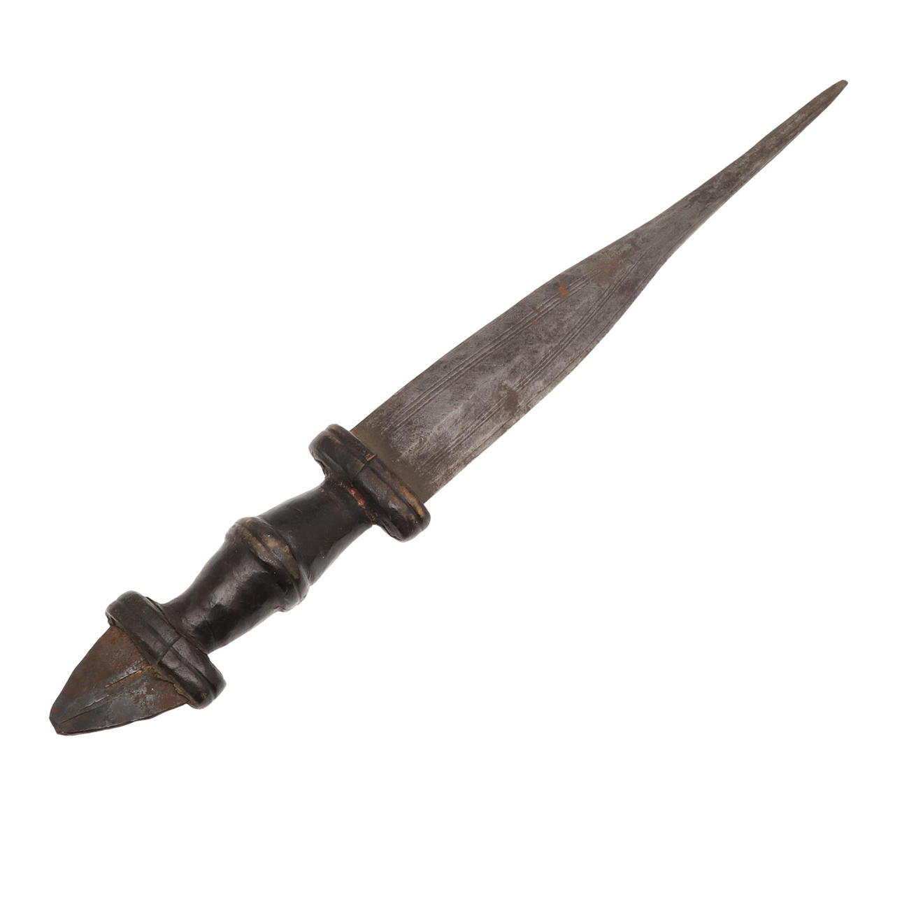 A SUDANESE ARM DAGGER WITH SLENDER BLADE.