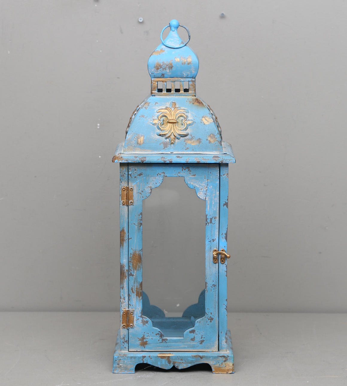 LYCKTA, plåt och trä, antik-stil, 2000-tal.