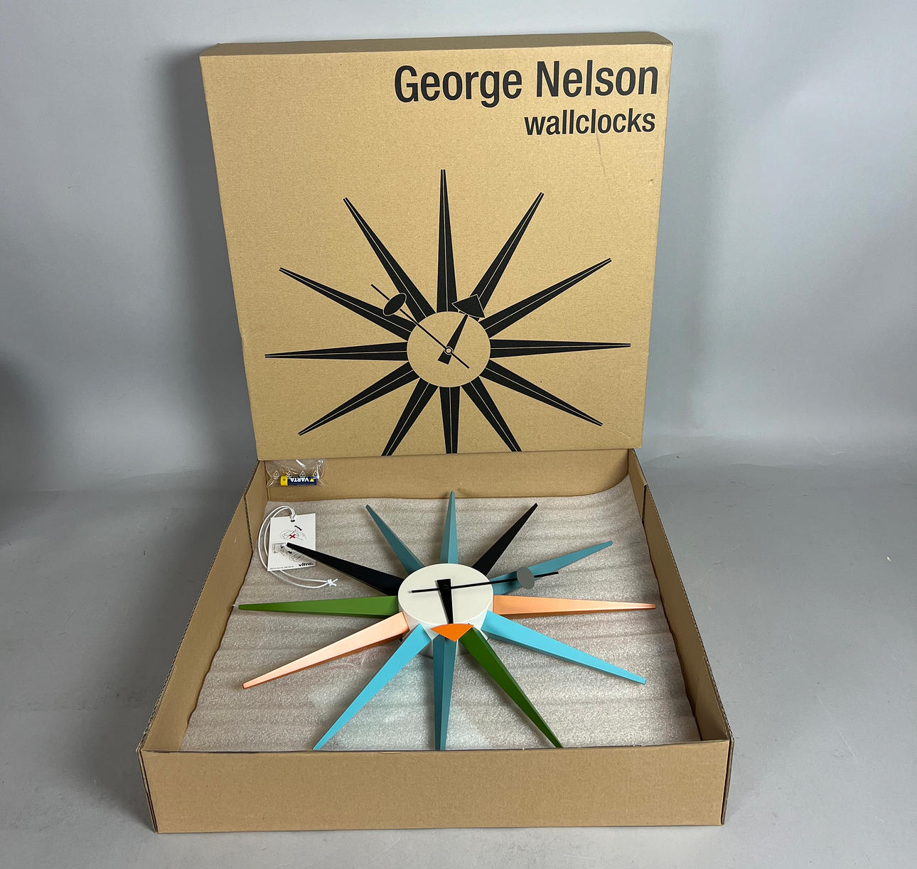 GEORGE NELSON. SUNBURST CLOCK.