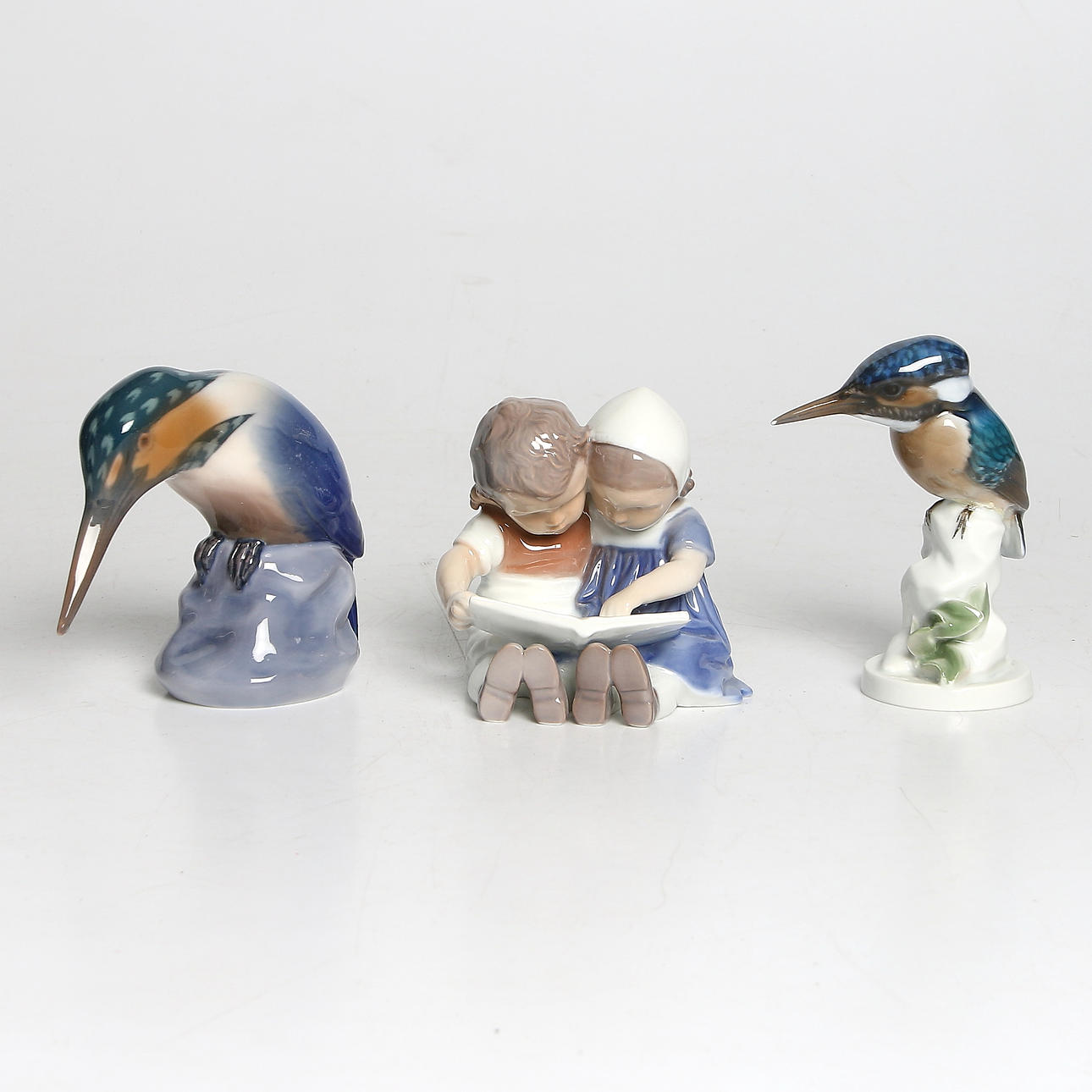 FIGURINER, 3 delar, porslin, bl.a. Kungsfiskare. Bing & Gröndahl.