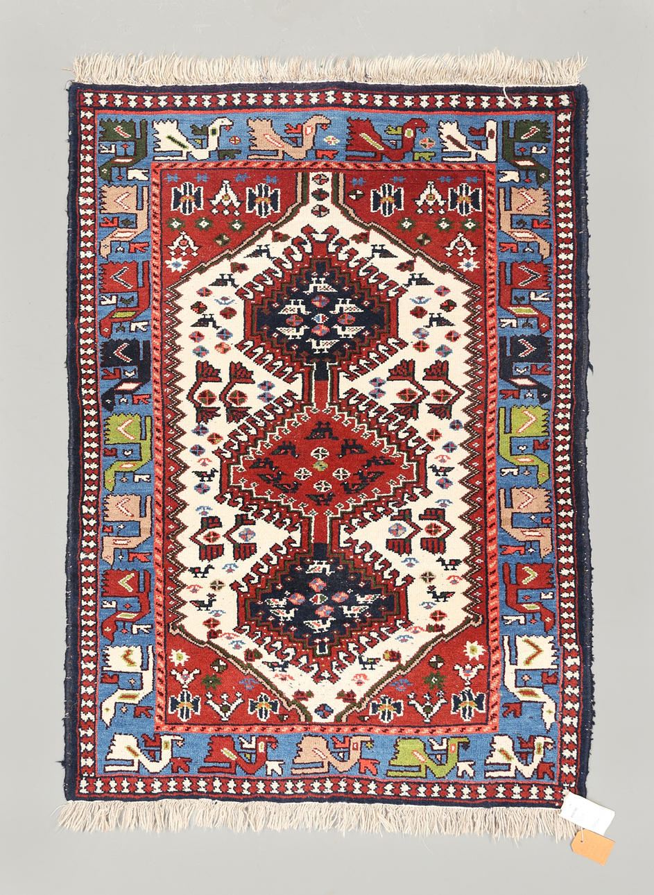 PERSISK MATTA, Yalameh, mått 118x82 cm.