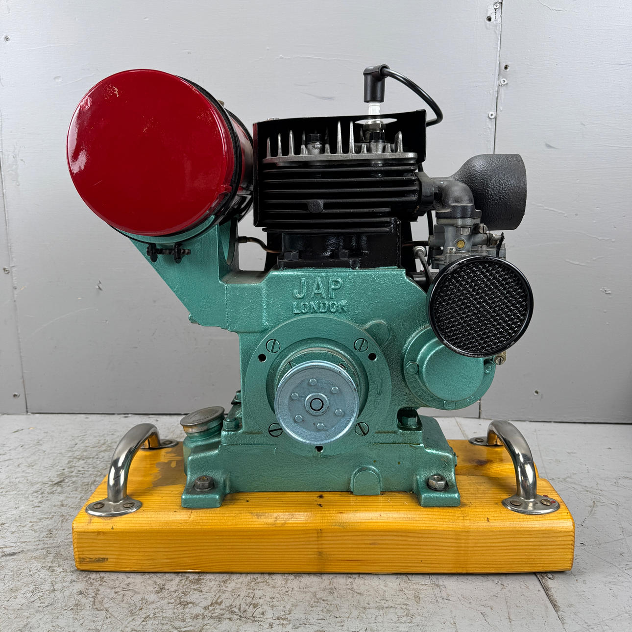 STATIONARY ENGINE, JAP, DA2577, England.